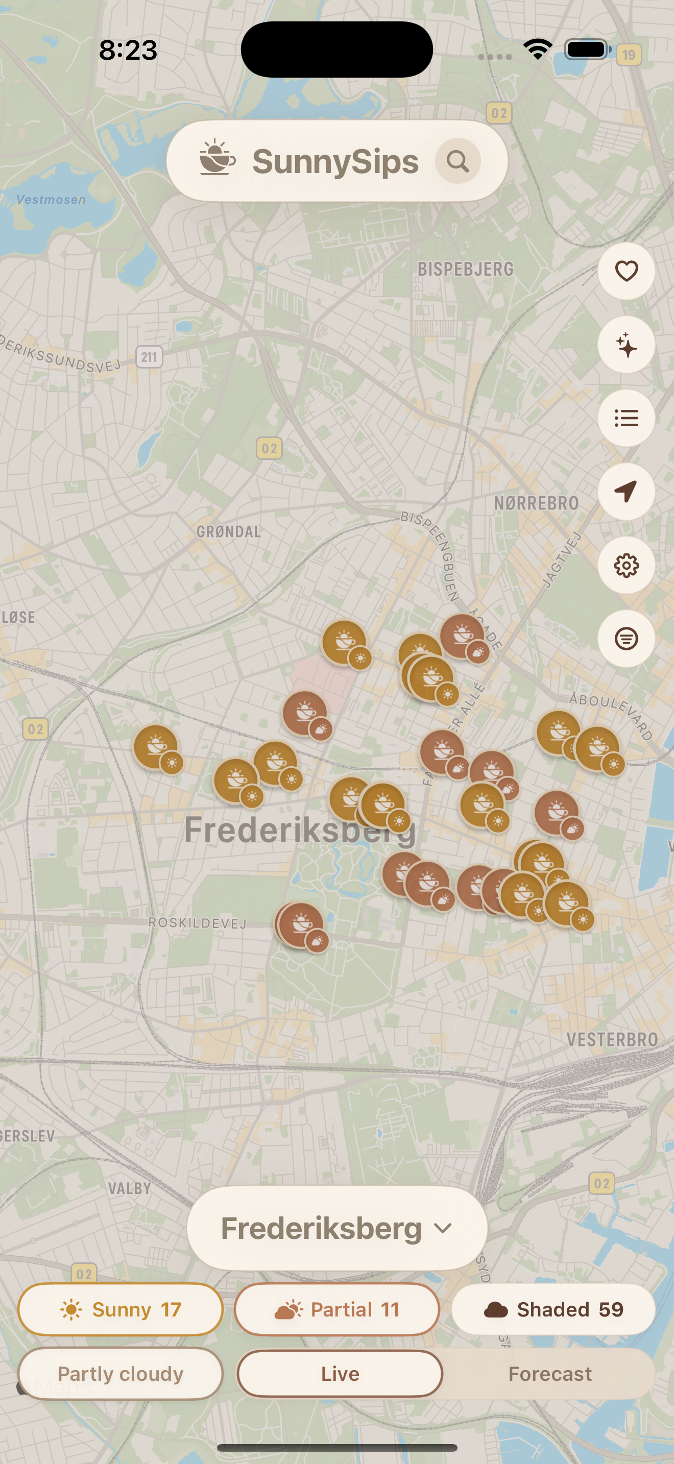 SunnySips live map view showing sun-ranked cafes across Copenhagen